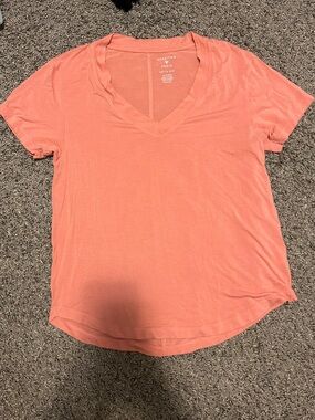 American Eagle Outfitters Women's Soft & Sexy V-Neck Short Sleeve Tee